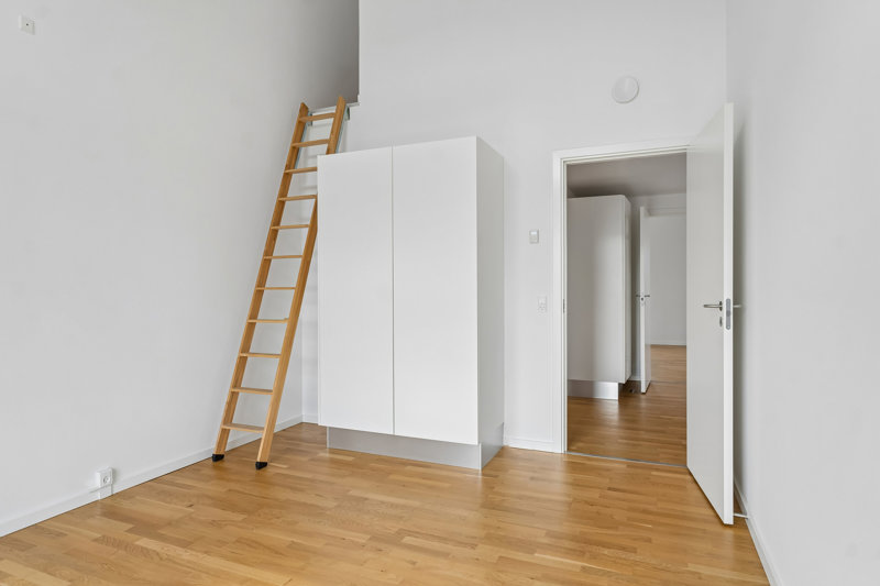 toggle-gallery-image