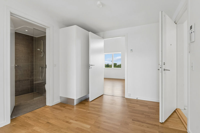 Property image number 9