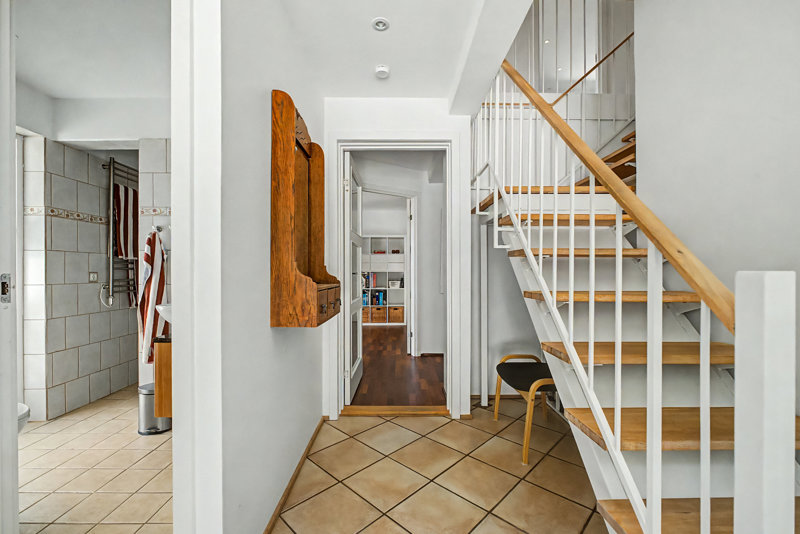 toggle-gallery-image