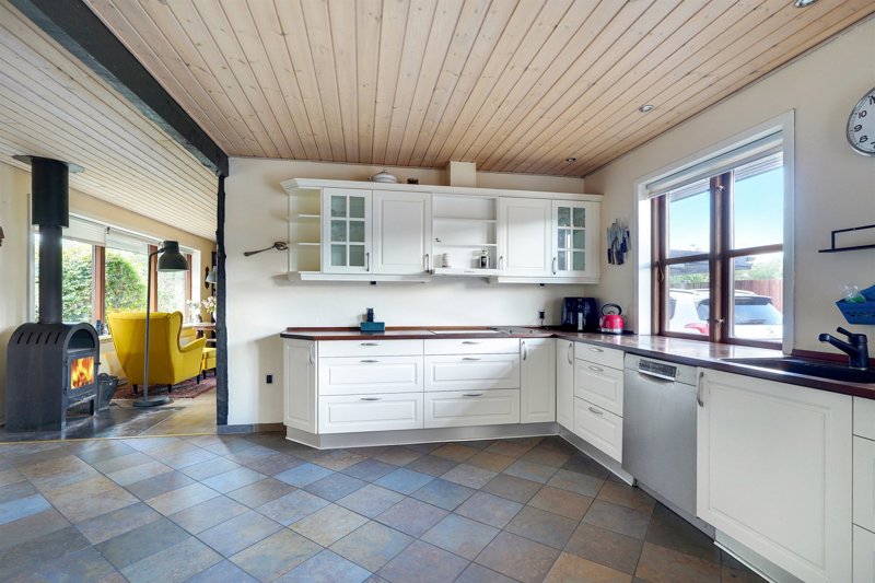 Property image number 6