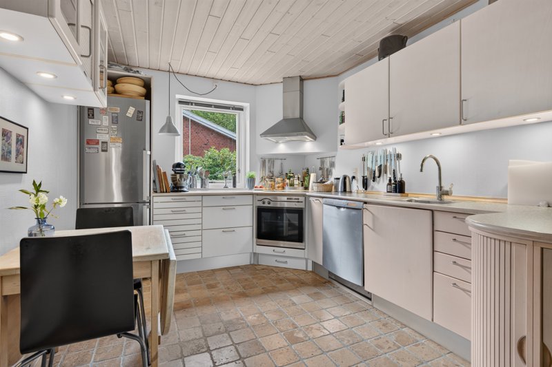 Property image number 9