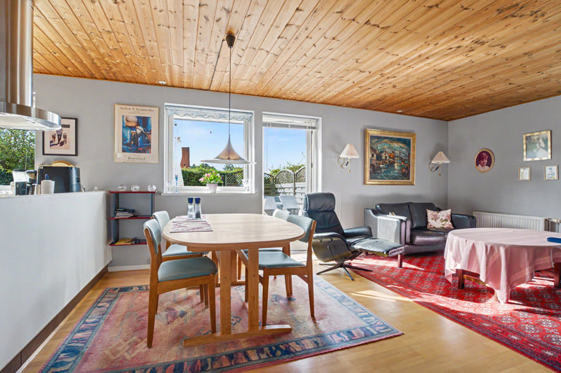 Property image number 6