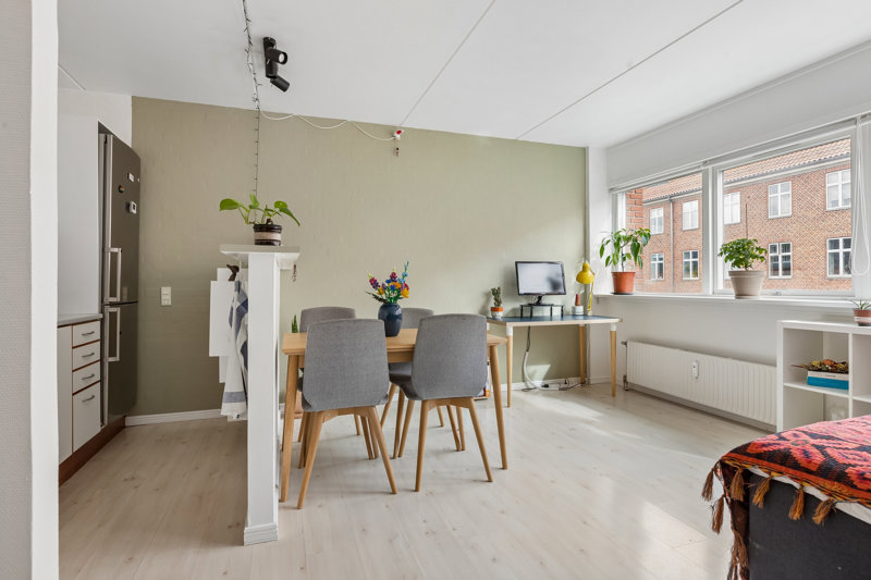 Property image number 8