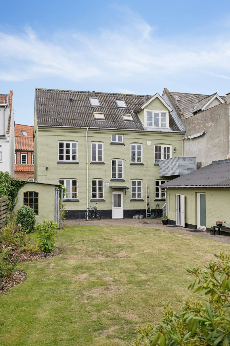 Property image number 1