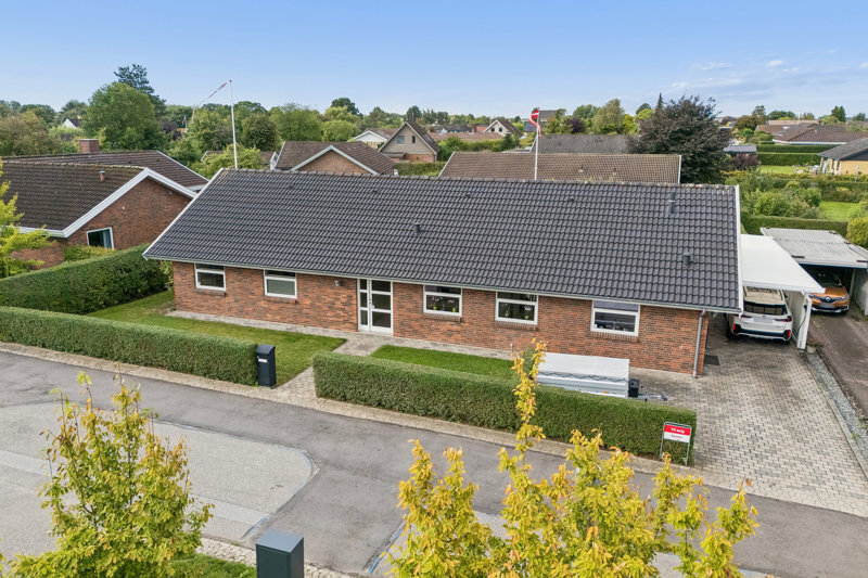 Property image number 2