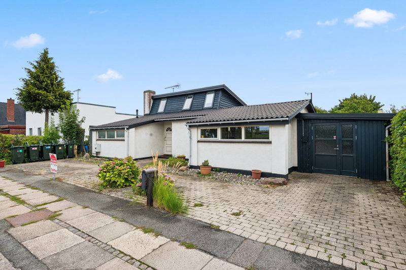 Property image number 2