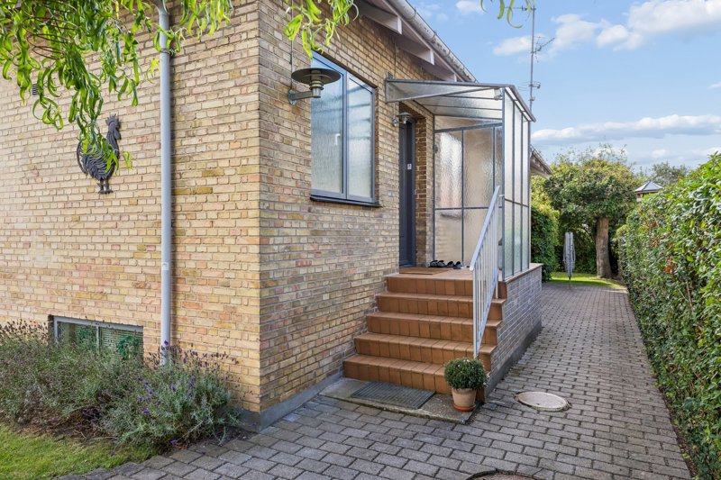 Property image number 2