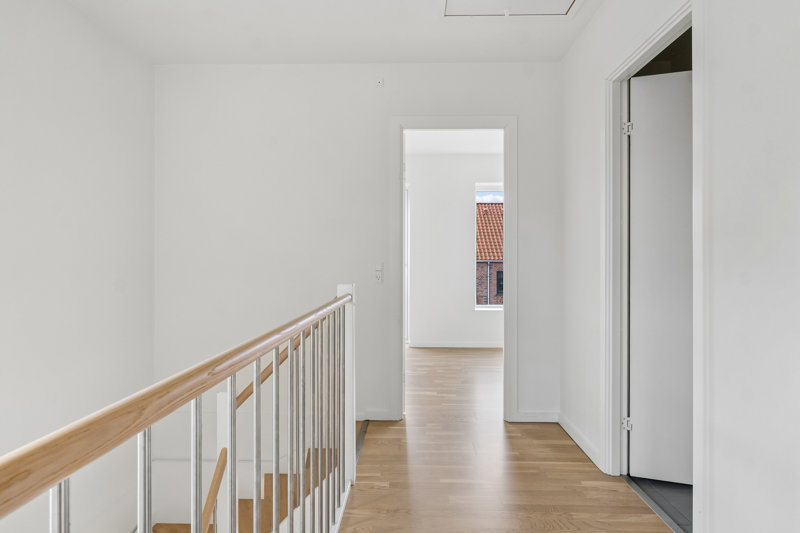 toggle-gallery-image