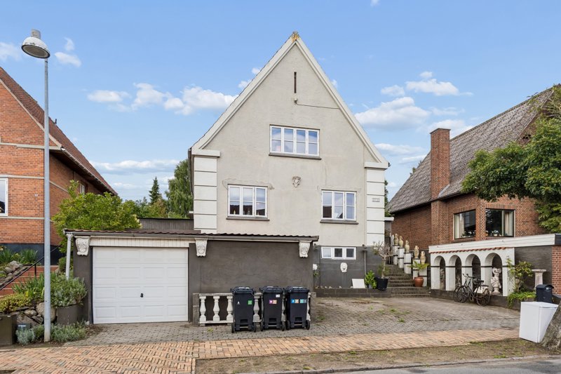 Property image number 1