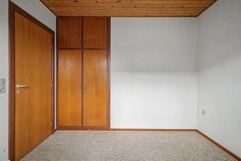 toggle-gallery-image