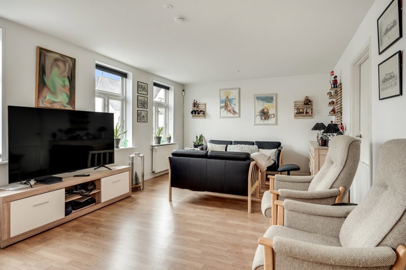 Property image number 8