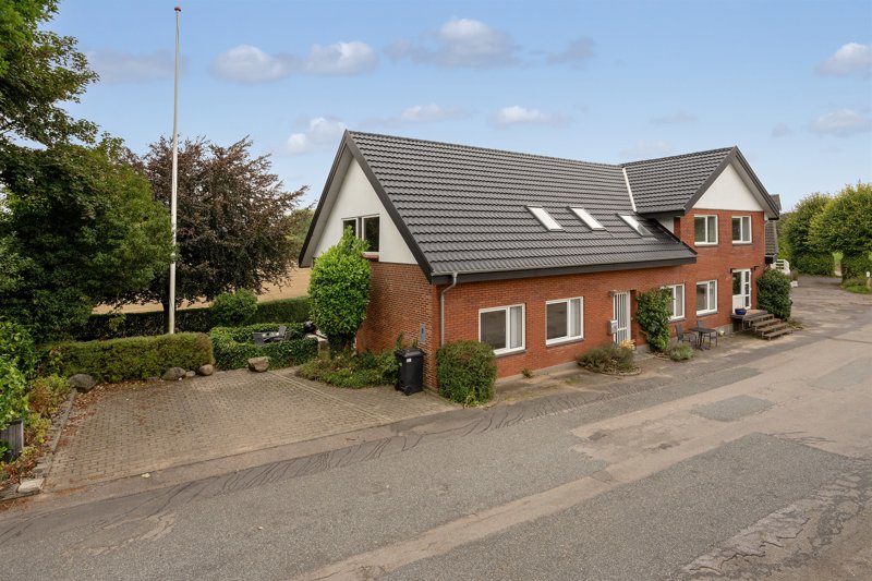 Property image number 1