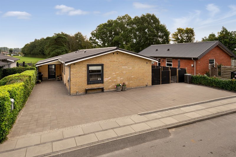 Property image number 1