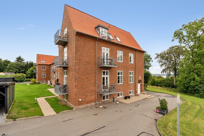 Property image number 1