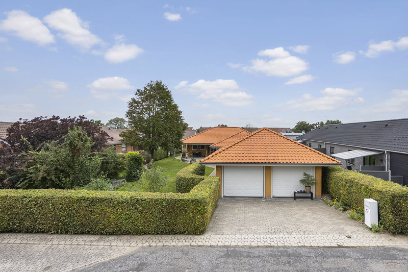 Property image number 2