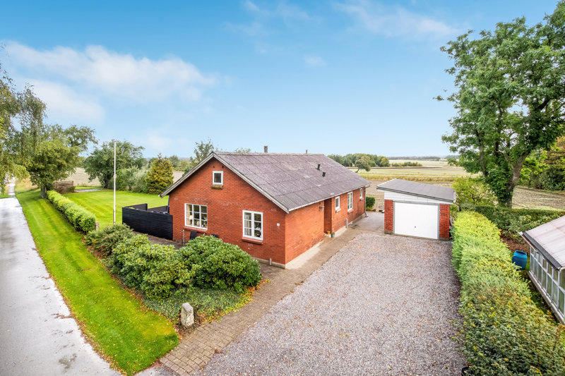 Property image number 1
