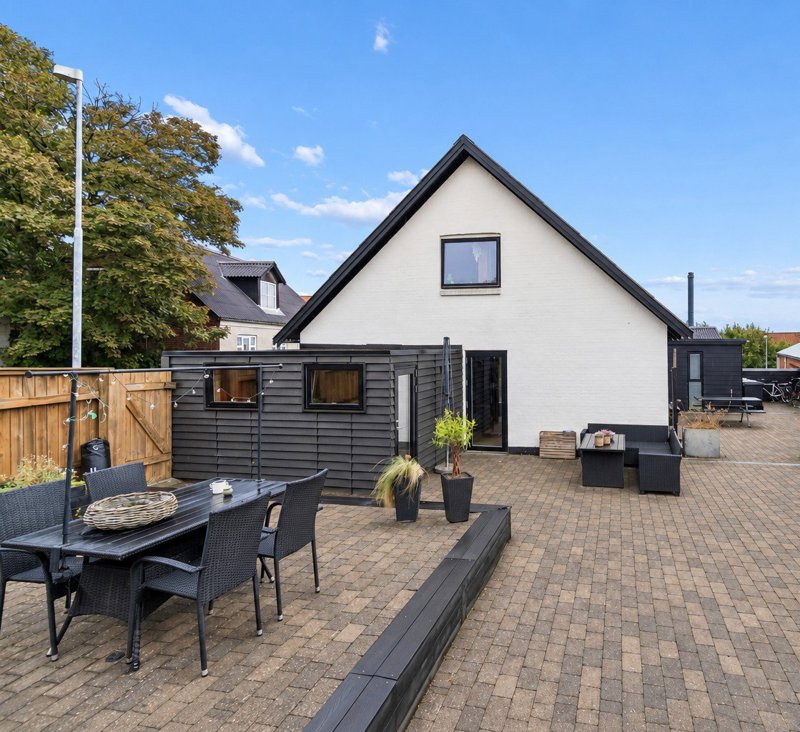 Property image number 1