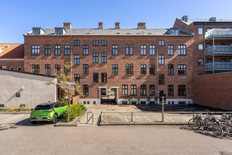 Property image number 3