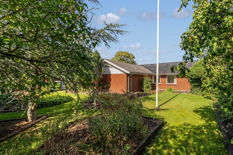 Property image number 2
