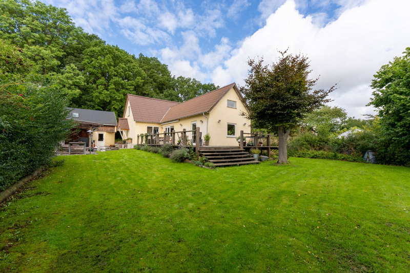 Property image number 2