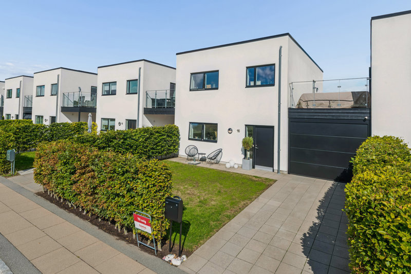 Property image number 1