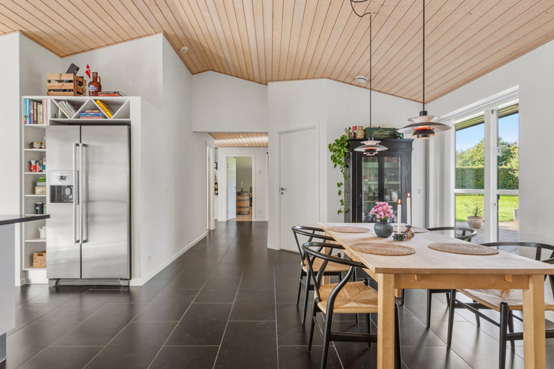 Property image number 9