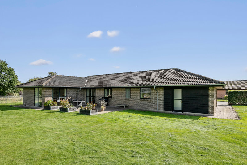 Property image number 1