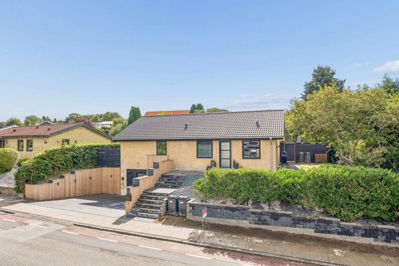 Property image number 1