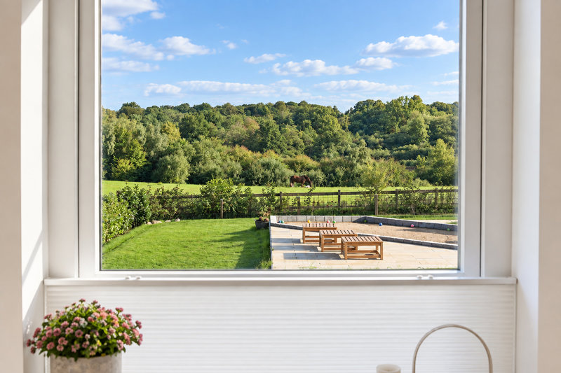 toggle-gallery-image