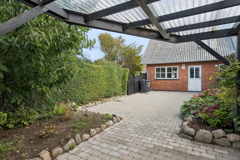 Property image number 3