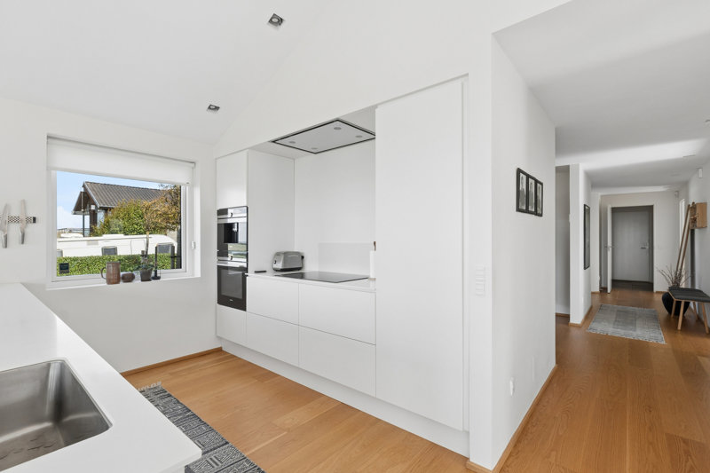 Property image number 8