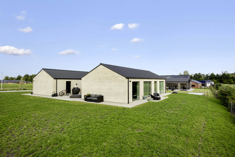 Property image number 1