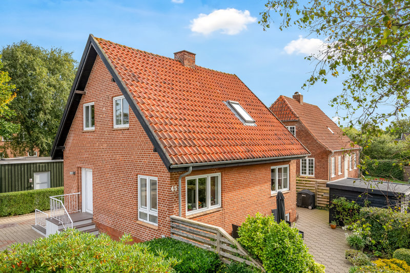 Property image number 1