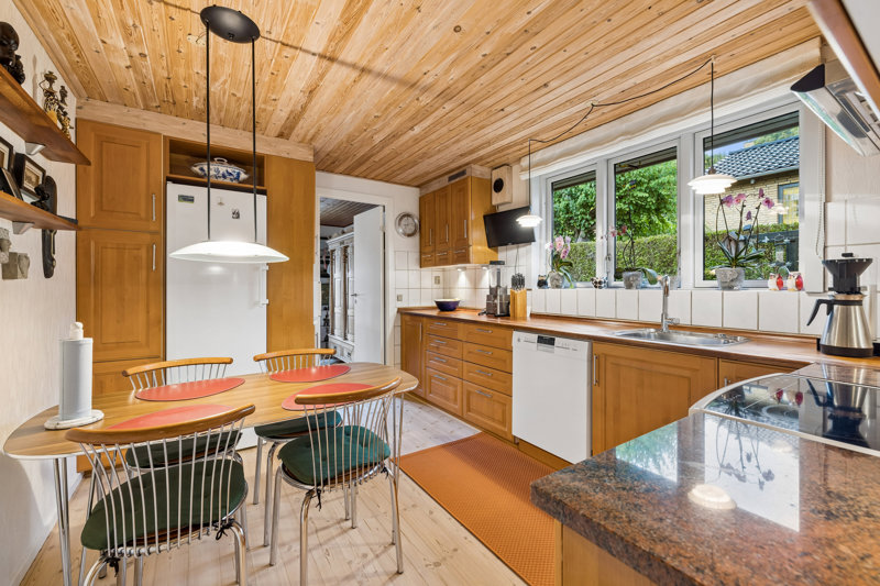 Property image number 8