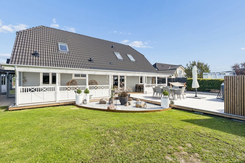 Property image number 2