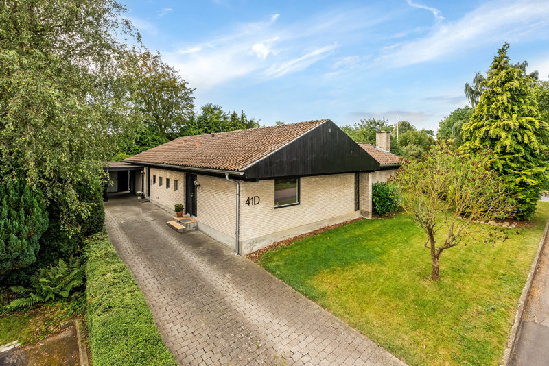 Property image number 1