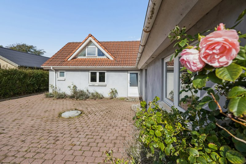 Property image number 2