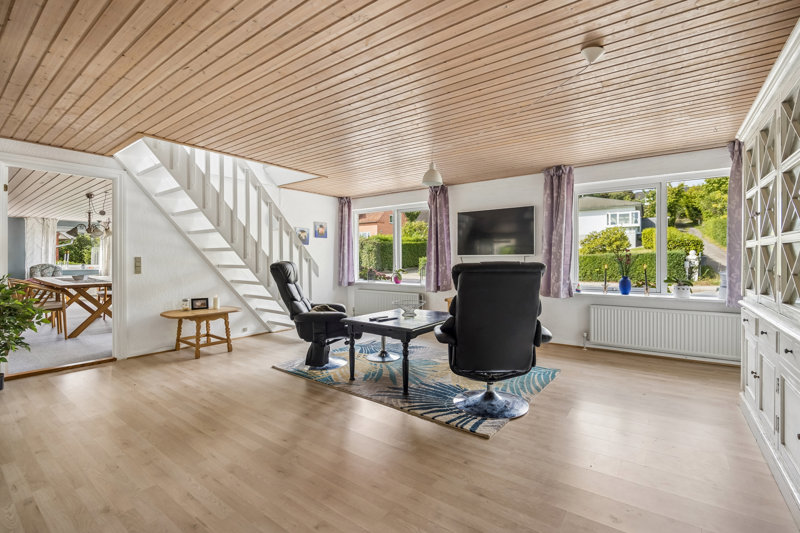 Property image number 2