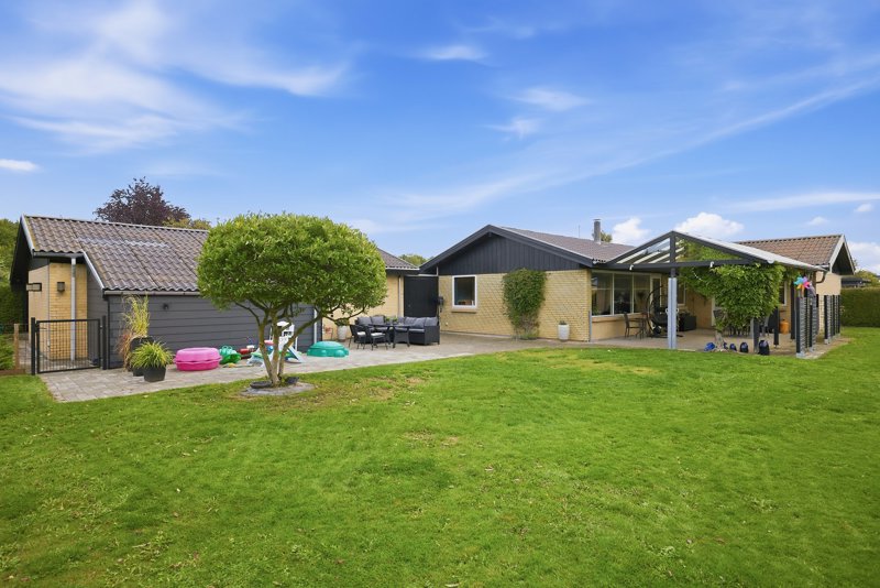 Property image number 1