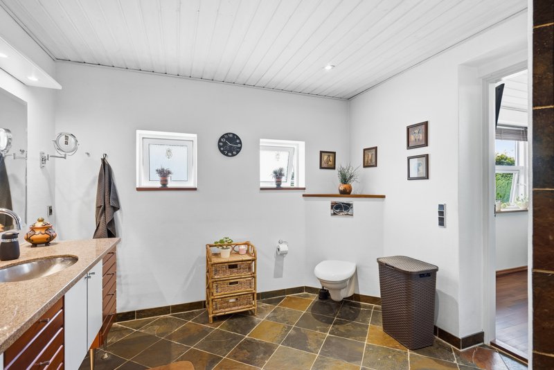 Property image number 5