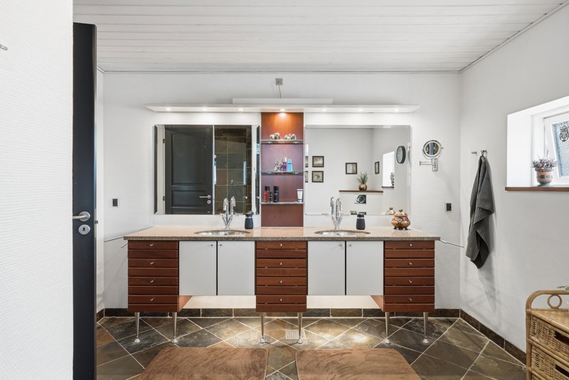 Property image number 4