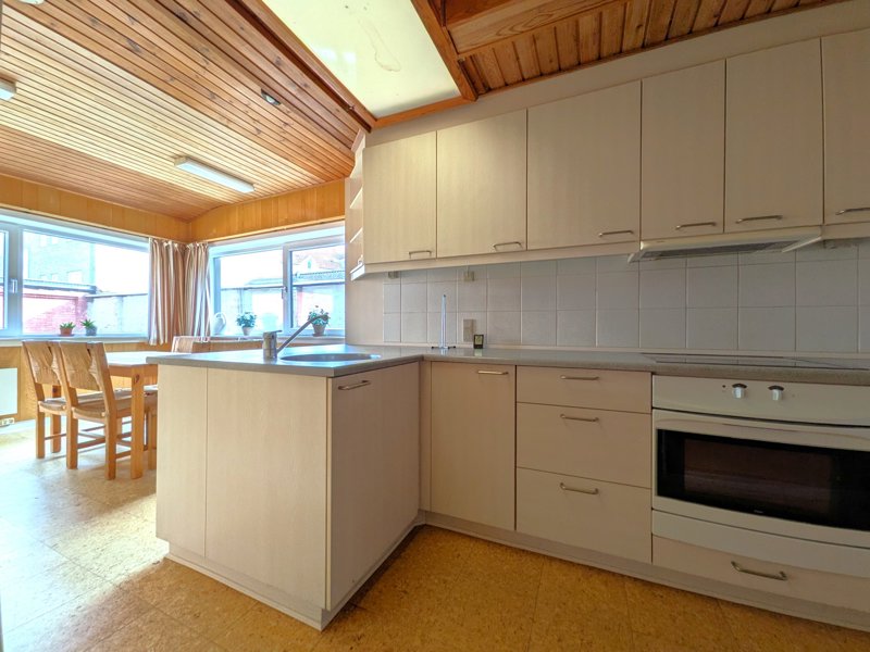 Property image number 3