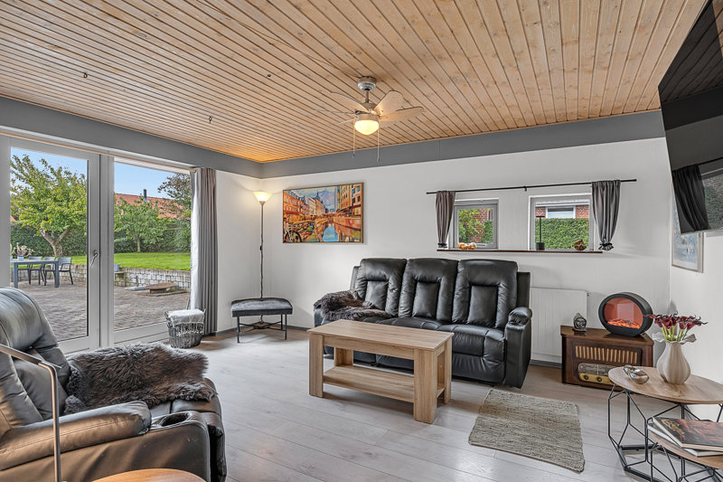 Property image number 8