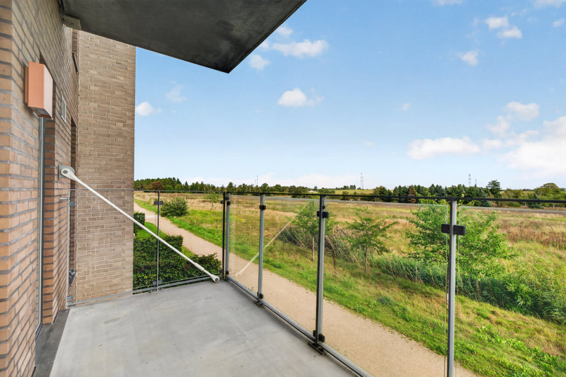 toggle-gallery-image