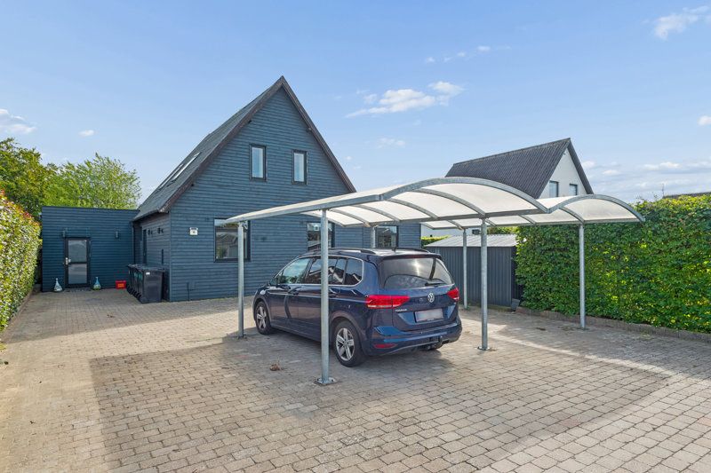 Property image number 1