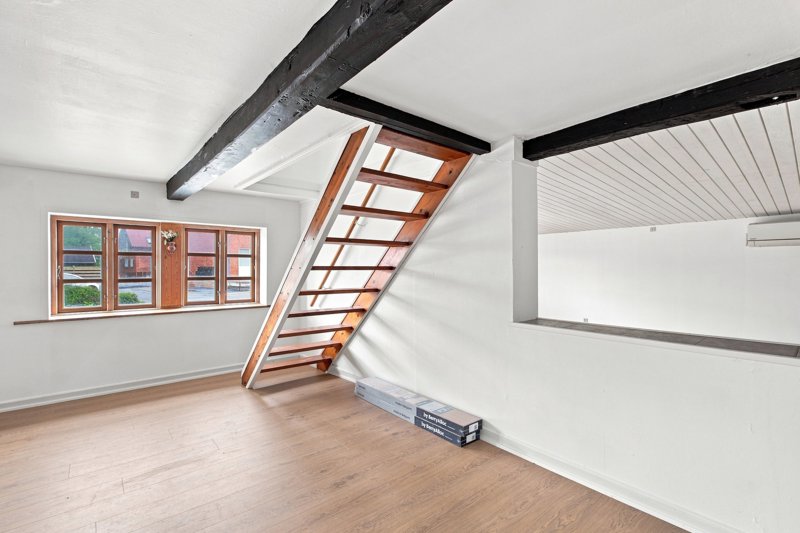 Property image number 9