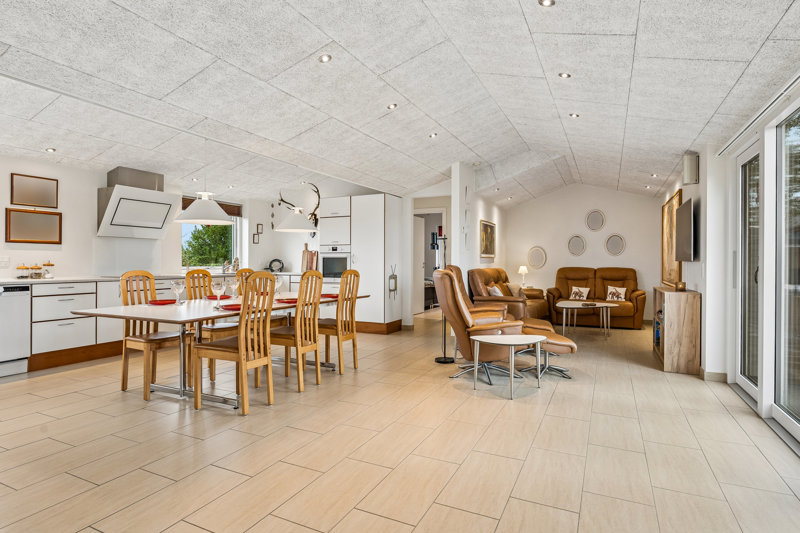 Property image number 3