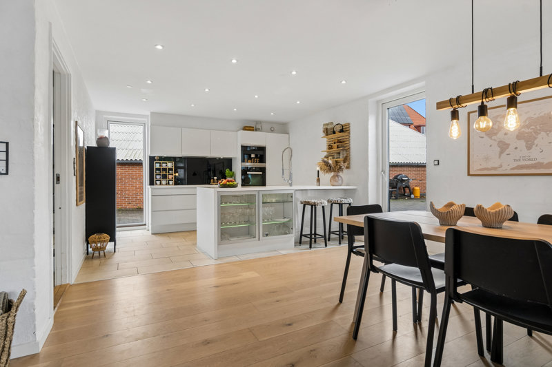 Property image number 5