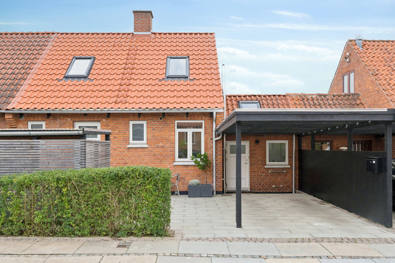 Property image number 3