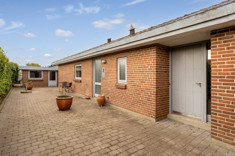 Property image number 3